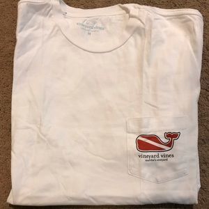 Vineyard Vines - Martha’s Vineyard Large T-Shirt